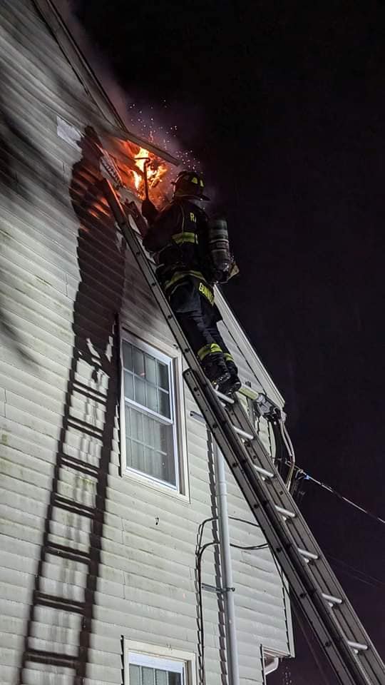Easton Fire Department Extinguishes Fire at Condominium Complex&nbsp;Sunday